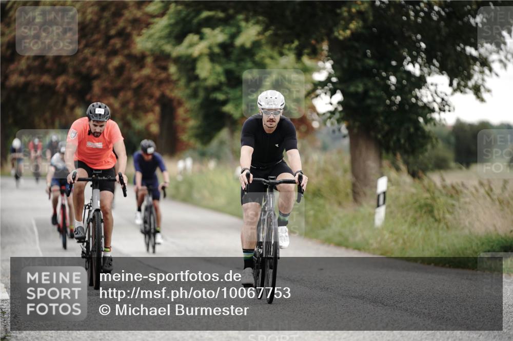 30.08.2026 - Elbe Triathlon Hamburg Michael Burmester http://msf.ph/oto/10067753 30.08.2026 09:19:35 Radfahren 183, 266, 312, 368, 434, 451, 502, 520, 567, 597 meine-sportfotos.de