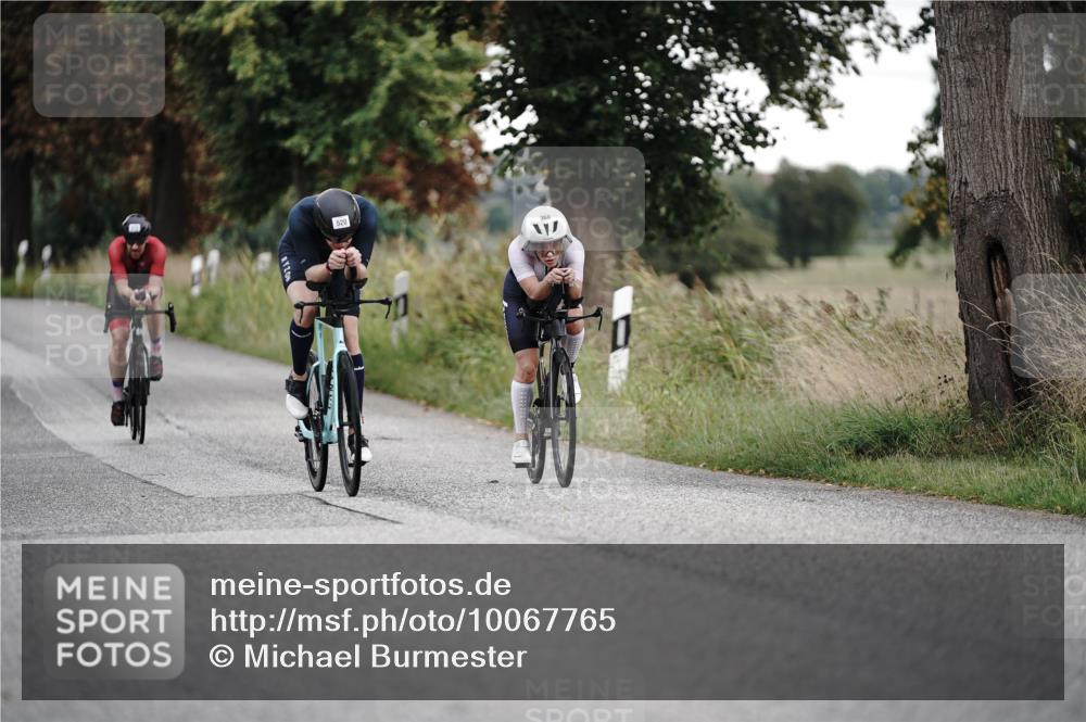 30.08.2026 - Elbe Triathlon Hamburg Michael Burmester http://msf.ph/oto/10067765 30.08.2026 09:19:40 Radfahren 183, 266, 312, 368, 434, 451, 502, 520, 597 meine-sportfotos.de