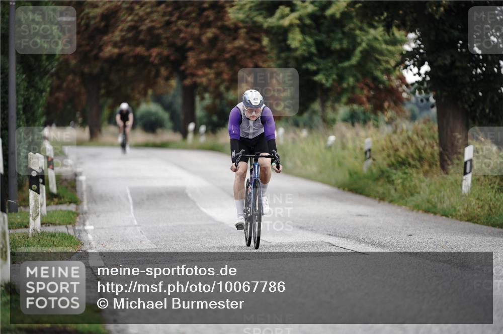 30.08.2026 - Elbe Triathlon Hamburg Michael Burmester http://msf.ph/oto/10067786 30.08.2026 09:20:00 Radfahren 381, 421, 588 meine-sportfotos.de