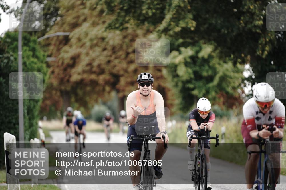 30.08.2026 - Elbe Triathlon Hamburg Michael Burmester http://msf.ph/oto/10067805 30.08.2026 09:25:36 Radfahren 192, 294, 338, 349, 446, 605 meine-sportfotos.de