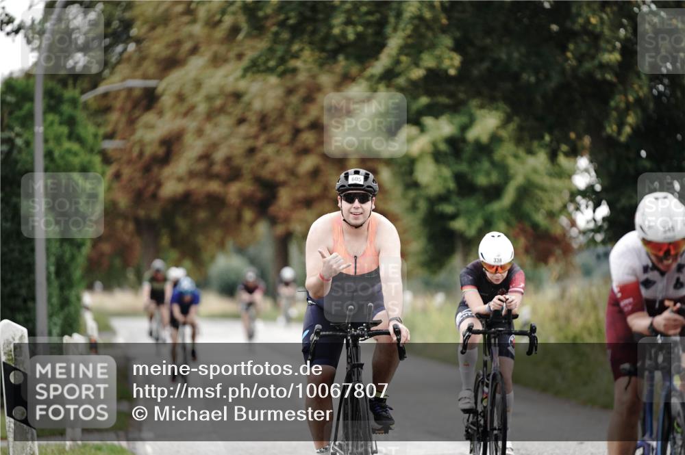30.08.2026 - Elbe Triathlon Hamburg Michael Burmester http://msf.ph/oto/10067807 30.08.2026 09:25:37 Radfahren 192, 294, 338, 349, 446, 605 meine-sportfotos.de