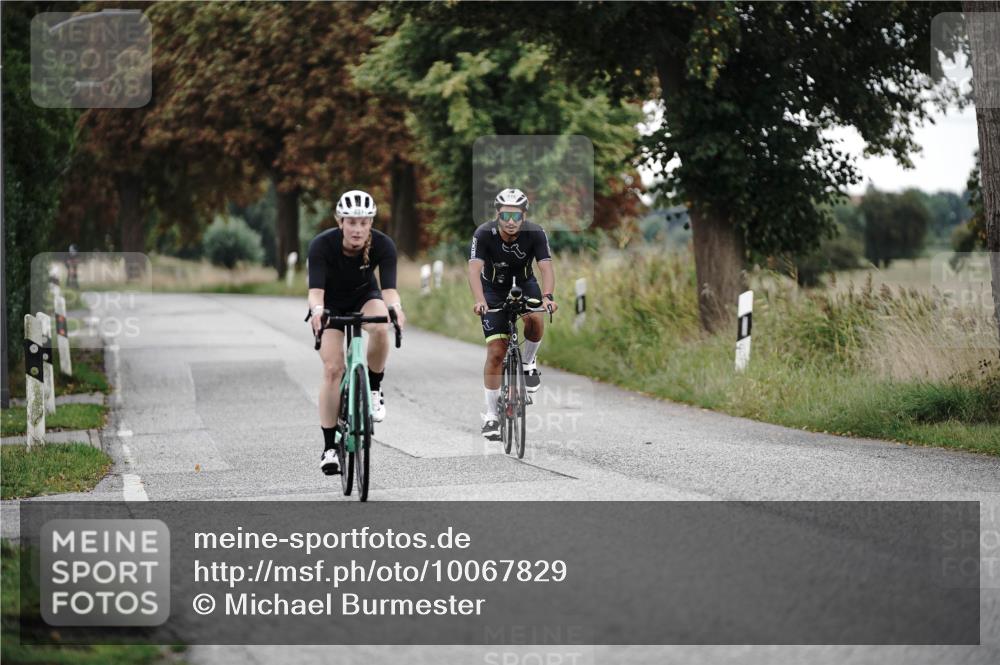 30.08.2026 - Elbe Triathlon Hamburg Michael Burmester http://msf.ph/oto/10067829 30.08.2026 09:25:44 Radfahren 192, 294, 331, 446, 619 meine-sportfotos.de