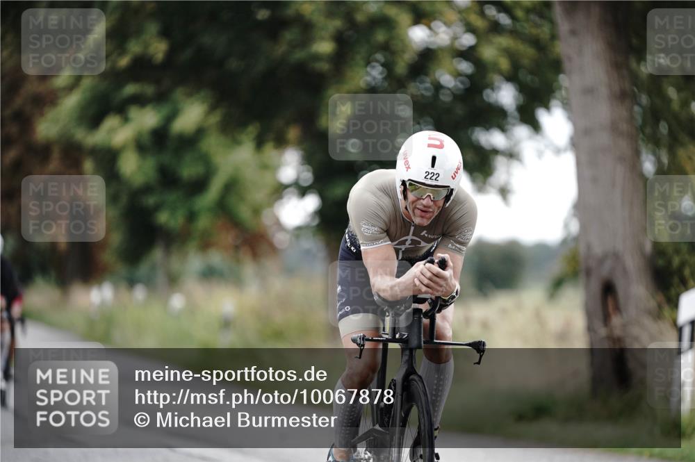 30.08.2026 - Elbe Triathlon Hamburg Michael Burmester http://msf.ph/oto/10067878 30.08.2026 09:26:13 Radfahren 210, 222, 271, 295, 298, 385, 504, 585 meine-sportfotos.de
