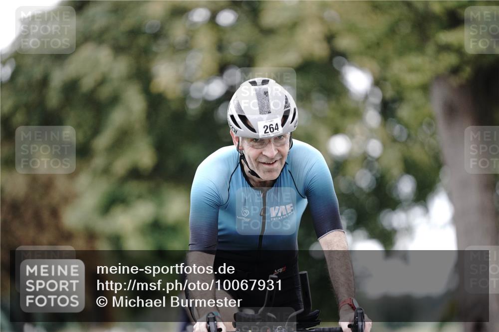 30.08.2026 - Elbe Triathlon Hamburg Michael Burmester http://msf.ph/oto/10067931 30.08.2026 09:26:31 Radfahren 201, 264, 347, 351, 423, 506, 611, 756 meine-sportfotos.de