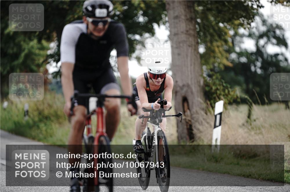 30.08.2026 - Elbe Triathlon Hamburg Michael Burmester http://msf.ph/oto/10067943 30.08.2026 09:26:51 Radfahren 229, 310, 318, 328, 341, 359, 503, 505, 580, 595, 596, 676 meine-sportfotos.de