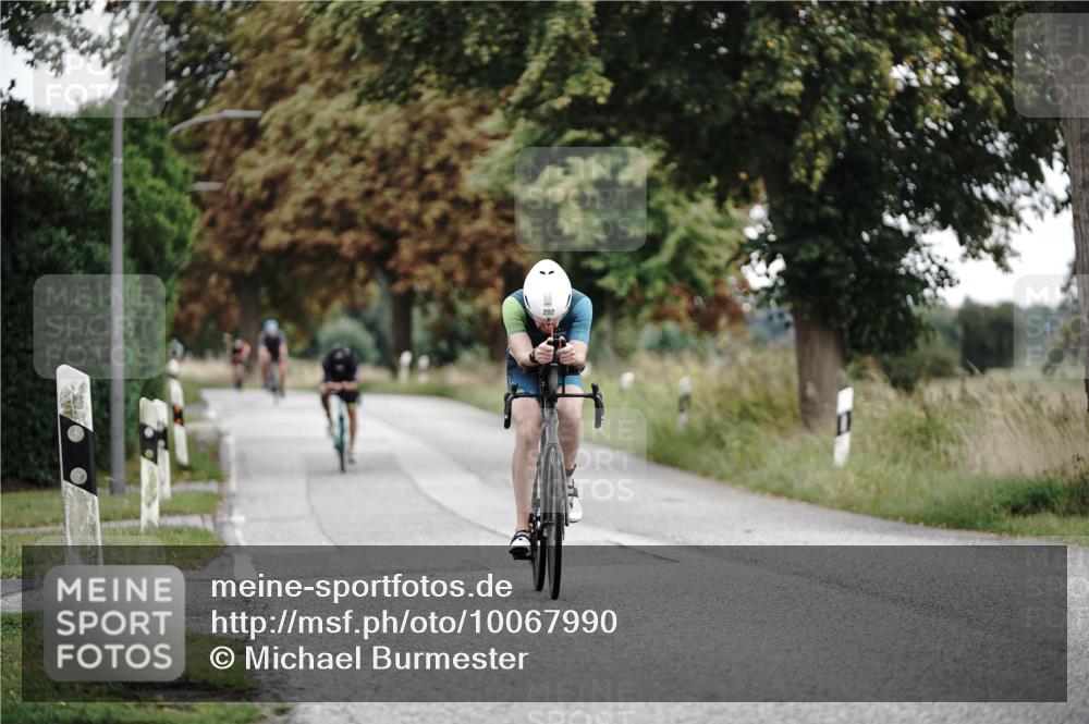30.08.2026 - Elbe Triathlon Hamburg Michael Burmester http://msf.ph/oto/10067990 30.08.2026 09:27:08 Radfahren 202, 251, 287, 635 meine-sportfotos.de