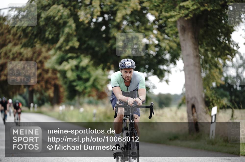 30.08.2026 - Elbe Triathlon Hamburg Michael Burmester http://msf.ph/oto/10068012 30.08.2026 09:27:22 Radfahren 324, 468, 526, 556, 624 meine-sportfotos.de