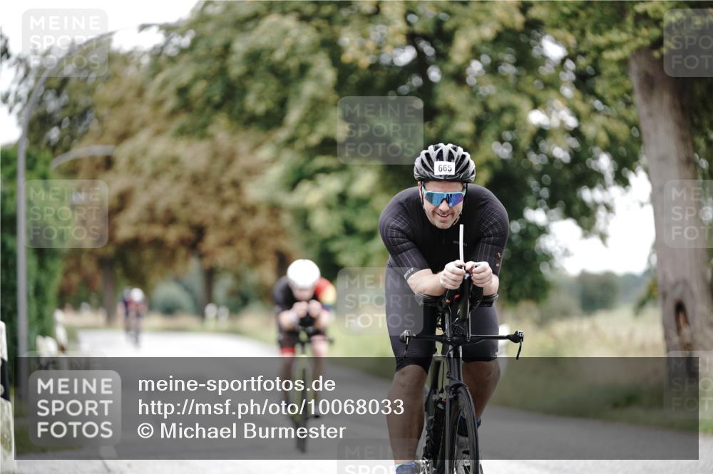 30.08.2026 - Elbe Triathlon Hamburg Michael Burmester http://msf.ph/oto/10068033 30.08.2026 09:27:32 Radfahren 325, 464, 526, 613, 665 meine-sportfotos.de