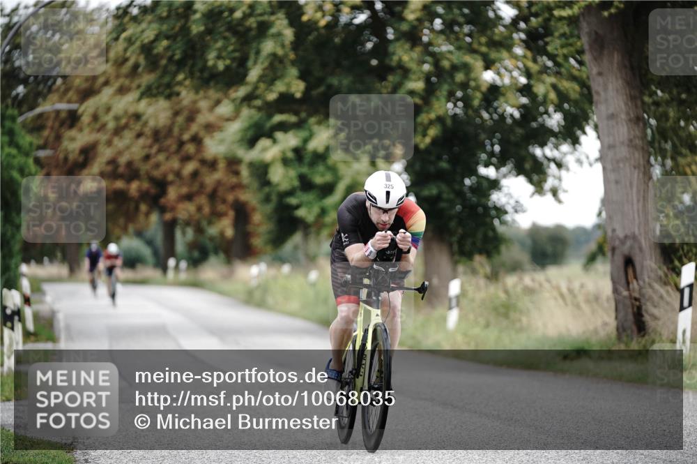 30.08.2026 - Elbe Triathlon Hamburg Michael Burmester http://msf.ph/oto/10068035 30.08.2026 09:27:32 Radfahren 325, 464, 526, 613, 665 meine-sportfotos.de