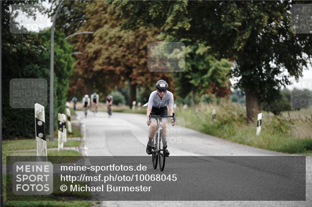 30.08.2026 - Elbe Triathlon Hamburg Michael Burmester http://msf.ph/oto/10068045 30.08.2026 09:27:49 Radfahren 340, 366 meine-sportfotos.de