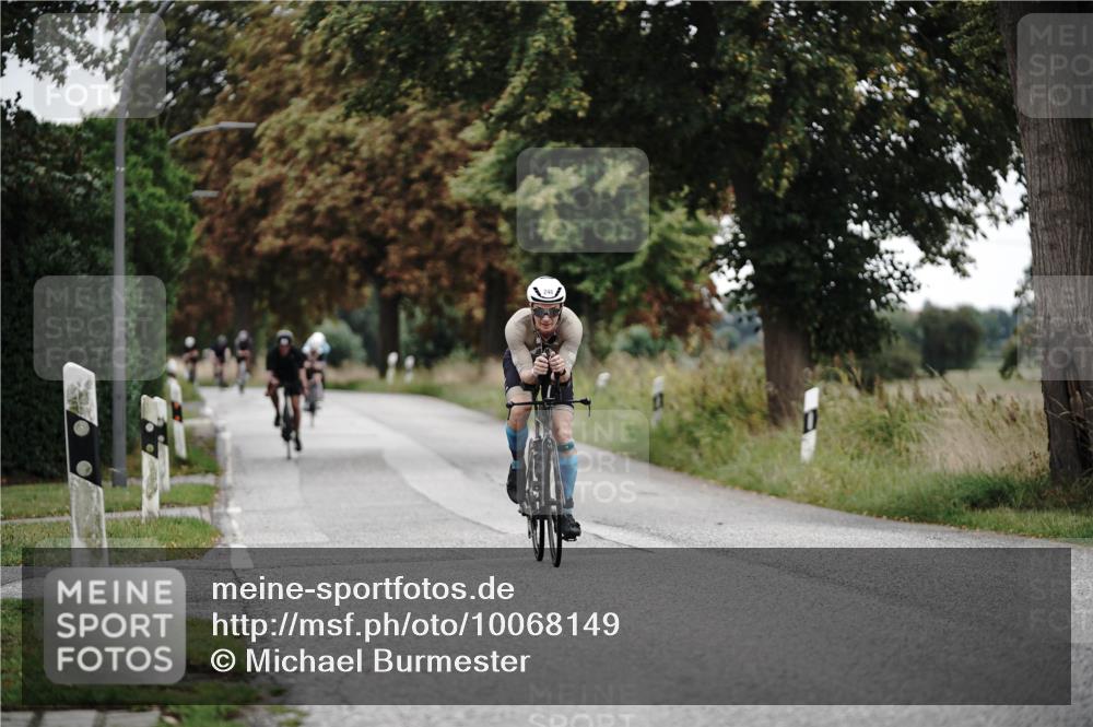 30.08.2026 - Elbe Triathlon Hamburg Michael Burmester http://msf.ph/oto/10068149 30.08.2026 09:28:51 Radfahren 212, 248, 380, 636 meine-sportfotos.de