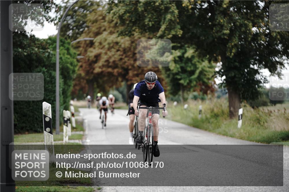 30.08.2026 - Elbe Triathlon Hamburg Michael Burmester http://msf.ph/oto/10068170 30.08.2026 09:29:03 Radfahren 315, 394, 445, 459, 528, 656 meine-sportfotos.de