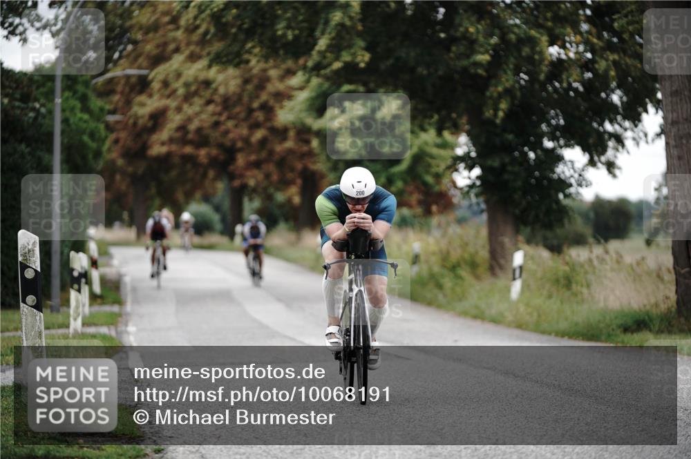 30.08.2026 - Elbe Triathlon Hamburg Michael Burmester http://msf.ph/oto/10068191 30.08.2026 09:29:12 Radfahren 200, 315, 528, 678, 724 meine-sportfotos.de