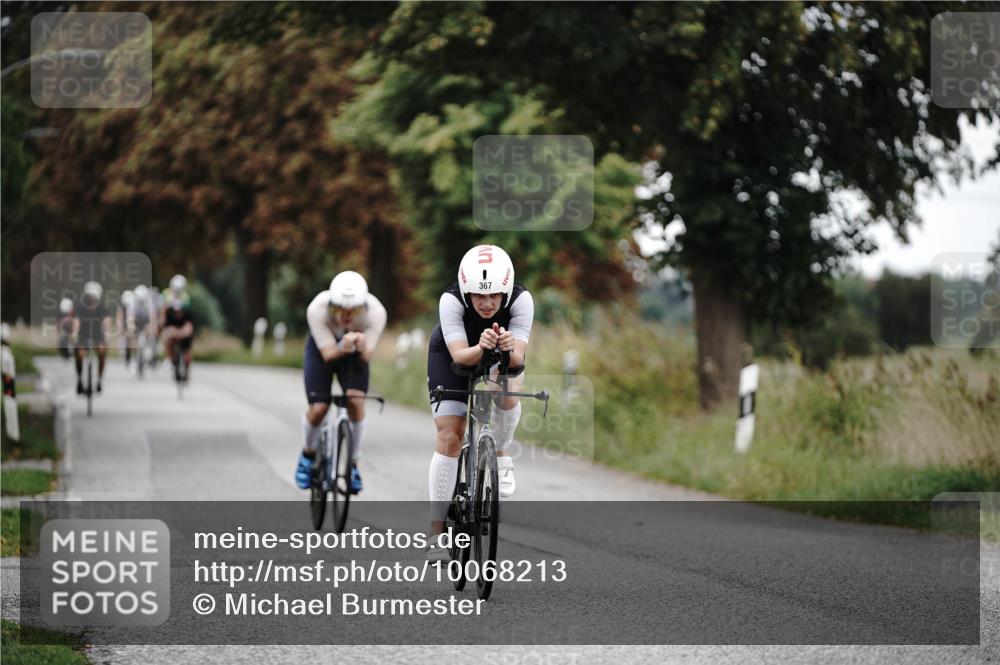 30.08.2026 - Elbe Triathlon Hamburg Michael Burmester http://msf.ph/oto/10068213 30.08.2026 09:29:27 Radfahren 268, 348, 367, 395, 430, 722 meine-sportfotos.de