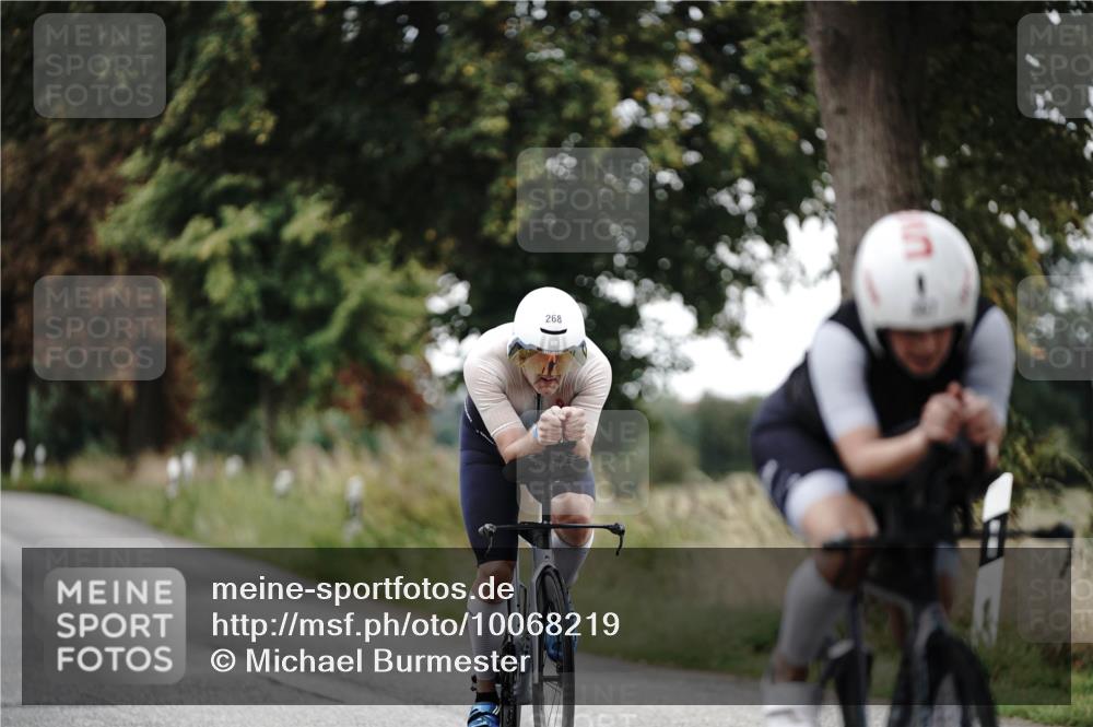 30.08.2026 - Elbe Triathlon Hamburg Michael Burmester http://msf.ph/oto/10068219 30.08.2026 09:29:28 Radfahren 268, 348, 367, 393, 395, 430, 532, 722 meine-sportfotos.de