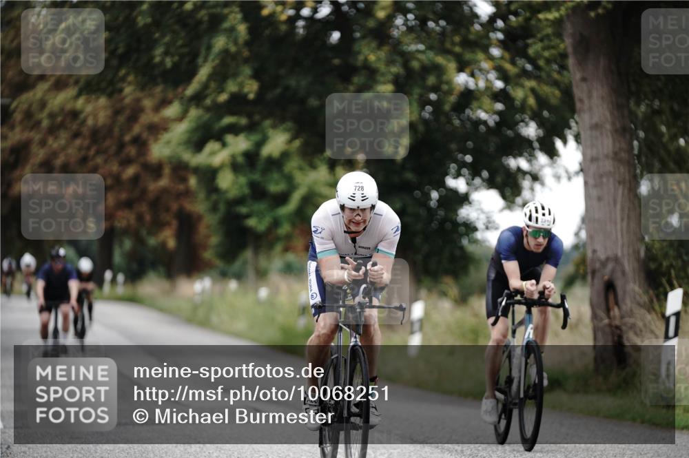 30.08.2026 - Elbe Triathlon Hamburg Michael Burmester http://msf.ph/oto/10068251 30.08.2026 09:29:46 Radfahren 231, 274, 302, 589, 728, 747 meine-sportfotos.de