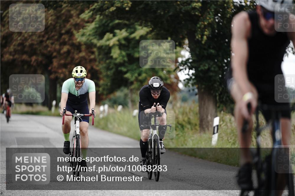 30.08.2026 - Elbe Triathlon Hamburg Michael Burmester http://msf.ph/oto/10068283 30.08.2026 09:30:07 Radfahren 292, 426, 561, 620, 641, 752 meine-sportfotos.de