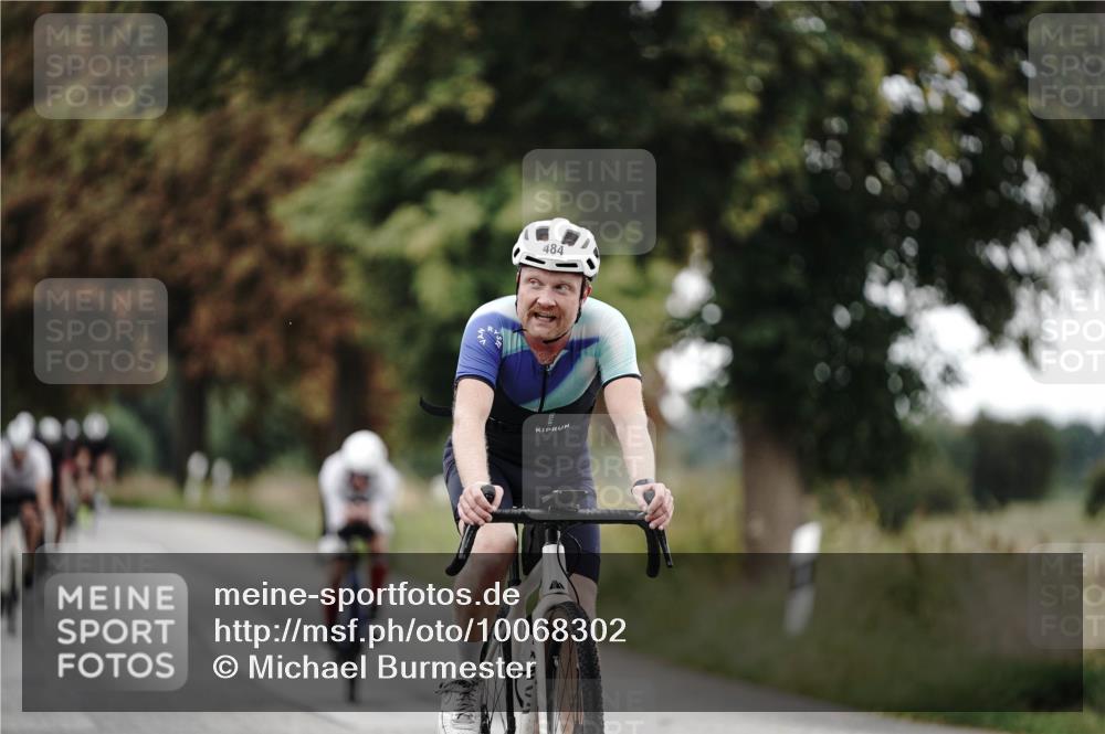 30.08.2026 - Elbe Triathlon Hamburg Michael Burmester http://msf.ph/oto/10068302 30.08.2026 09:30:21 Radfahren 321, 452, 460, 484, 489, 640, 769, 779 meine-sportfotos.de