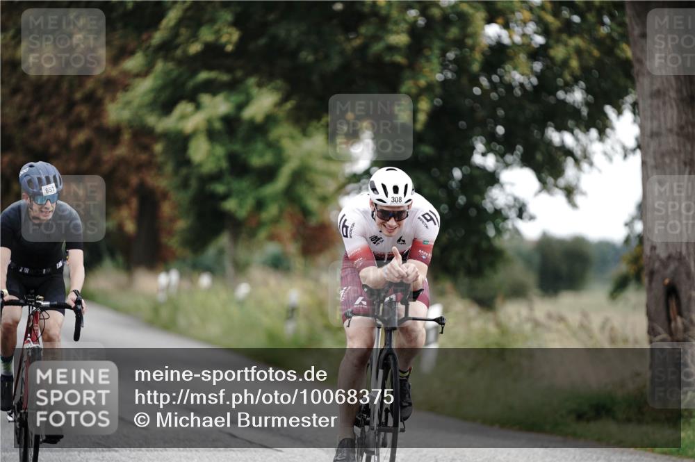 30.08.2026 - Elbe Triathlon Hamburg Michael Burmester http://msf.ph/oto/10068375 30.08.2026 09:31:03 Radfahren 260, 308, 509, 546, 578, 651 meine-sportfotos.de