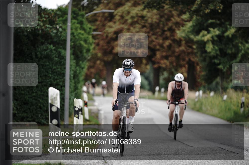 30.08.2026 - Elbe Triathlon Hamburg Michael Burmester http://msf.ph/oto/10068389 30.08.2026 09:31:09 Radfahren 375, 493, 509, 546, 553, 664, 725 meine-sportfotos.de
