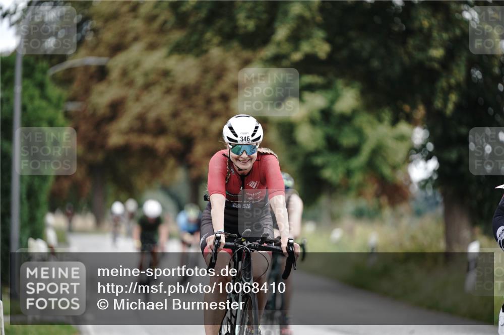30.08.2026 - Elbe Triathlon Hamburg Michael Burmester http://msf.ph/oto/10068410 30.08.2026 09:31:21 Radfahren 196, 343, 346, 379, 467, 637, 774, 782 meine-sportfotos.de