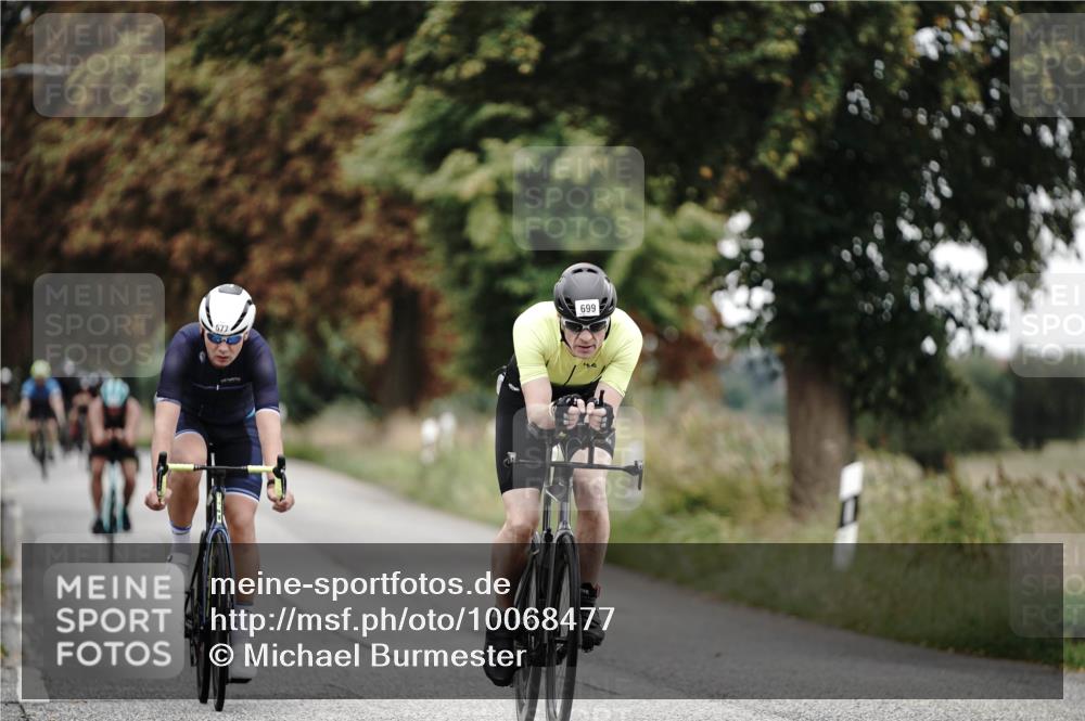 30.08.2026 - Elbe Triathlon Hamburg Michael Burmester http://msf.ph/oto/10068477 30.08.2026 09:31:51 Radfahren 272, 319, 360, 361, 577, 699, 704 meine-sportfotos.de
