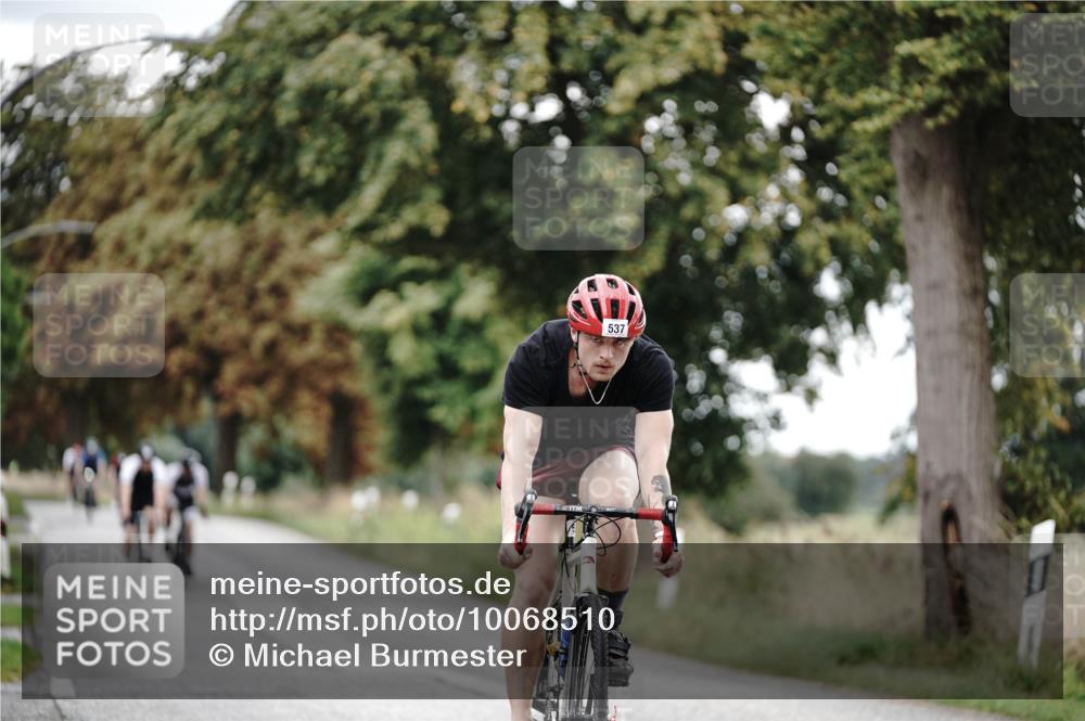 30.08.2026 - Elbe Triathlon Hamburg Michael Burmester http://msf.ph/oto/10068510 30.08.2026 09:32:07 Radfahren 521, 537, 591, 622 meine-sportfotos.de
