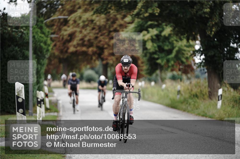 30.08.2026 - Elbe Triathlon Hamburg Michael Burmester http://msf.ph/oto/10068553 30.08.2026 09:32:52 Radfahren 312, 391, 405, 412, 1894 meine-sportfotos.de