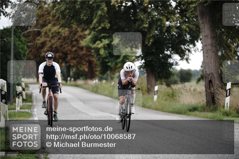 30.08.2026 - Elbe Triathlon Hamburg Michael Burmester http://msf.ph/oto/10068587 30.08.2026 09:33:07 Radfahren 236, 368, 485, 501, 552, 639 meine-sportfotos.de