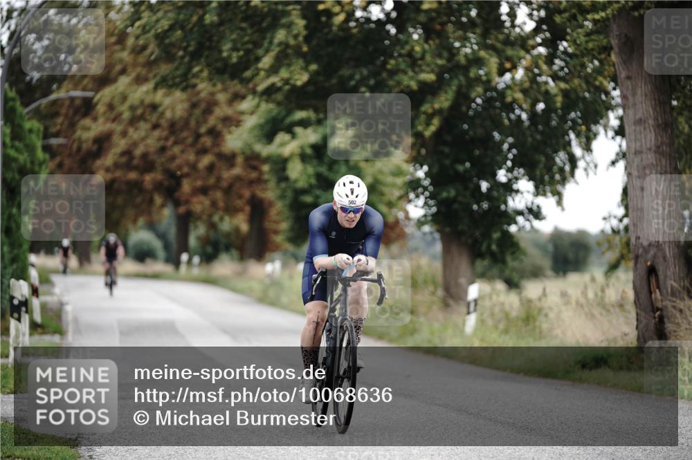 30.08.2026 - Elbe Triathlon Hamburg Michael Burmester http://msf.ph/oto/10068636 30.08.2026 09:33:37 Radfahren 297, 490, 502, 687, 691, 735 meine-sportfotos.de
