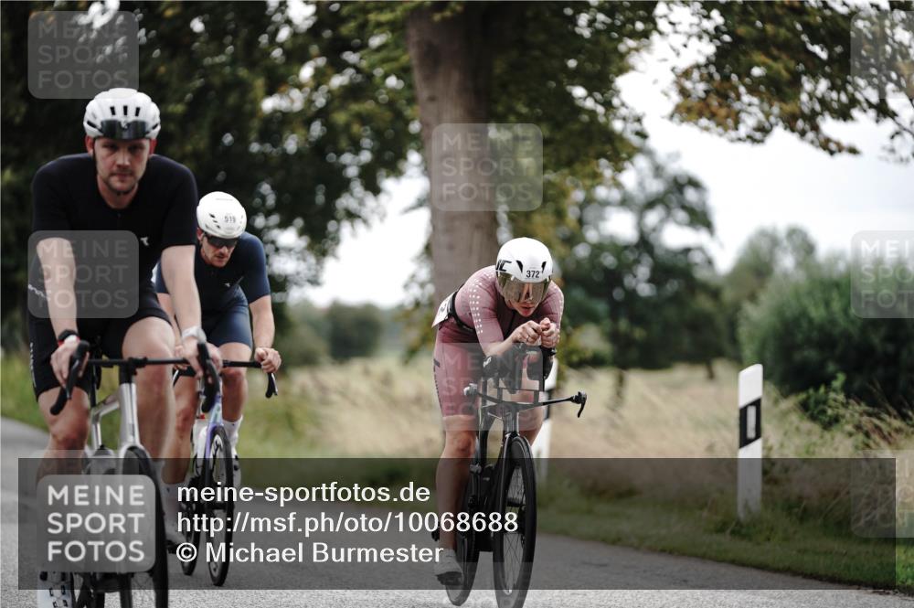 30.08.2026 - Elbe Triathlon Hamburg Michael Burmester http://msf.ph/oto/10068688 30.08.2026 09:34:08 Radfahren 293, 372, 432, 440, 519, 623 meine-sportfotos.de