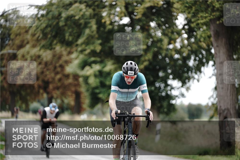 30.08.2026 - Elbe Triathlon Hamburg Michael Burmester http://msf.ph/oto/10068726 30.08.2026 09:34:33 Radfahren 208, 301, 690 meine-sportfotos.de