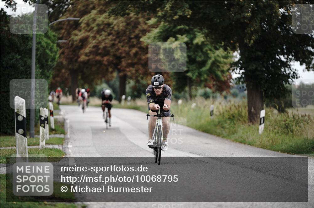 30.08.2026 - Elbe Triathlon Hamburg Michael Burmester http://msf.ph/oto/10068795 30.08.2026 09:35:29 Radfahren 286, 411, 582, 659 meine-sportfotos.de