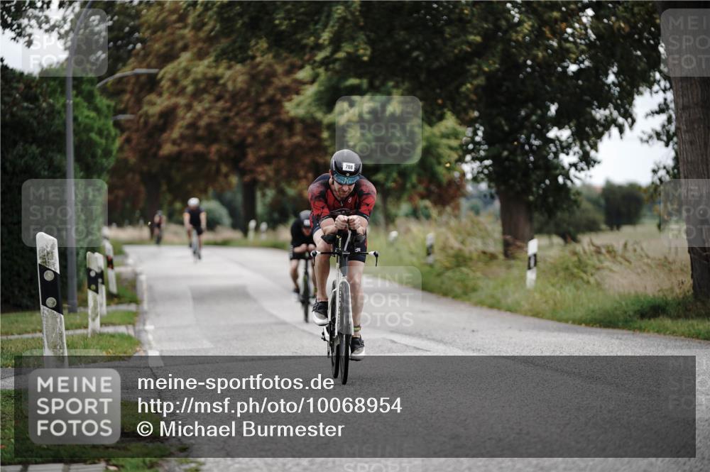 30.08.2026 - Elbe Triathlon Hamburg Michael Burmester http://msf.ph/oto/10068954 30.08.2026 09:37:15 Radfahren 660, 708 meine-sportfotos.de
