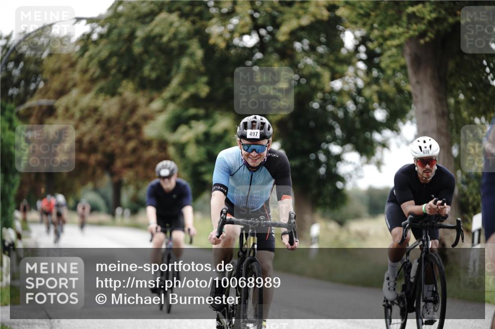 30.08.2026 - Elbe Triathlon Hamburg Michael Burmester http://msf.ph/oto/10068989 30.08.2026 09:37:43 Radfahren 356, 362, 439, 497, 555, 642, 711, 1897 meine-sportfotos.de