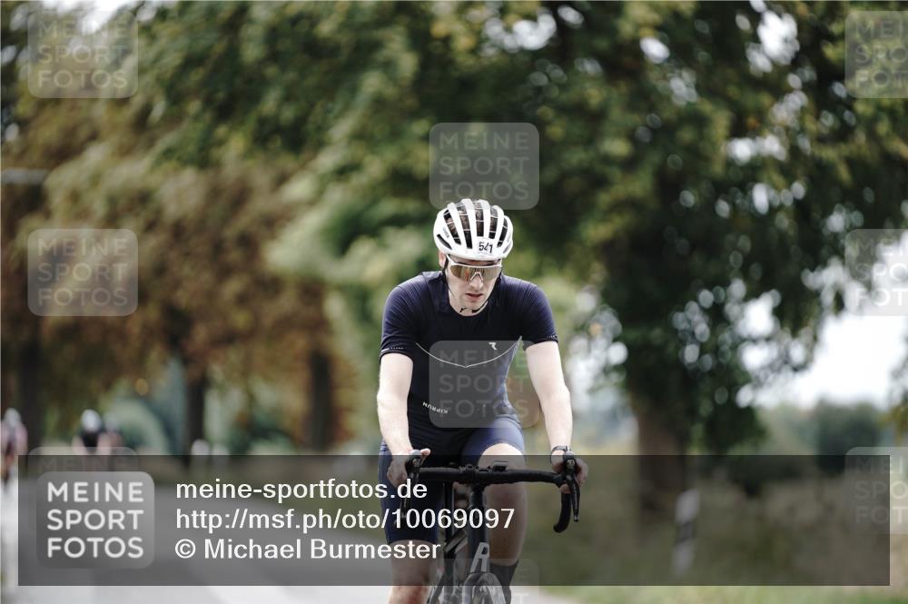 30.08.2026 - Elbe Triathlon Hamburg Michael Burmester http://msf.ph/oto/10069097 30.08.2026 09:39:00 Radfahren 385, 504, 512, 541 meine-sportfotos.de
