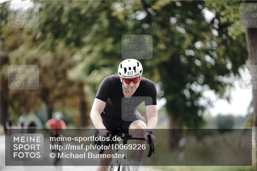 30.08.2026 - Elbe Triathlon Hamburg Michael Burmester http://msf.ph/oto/10069226 30.08.2026 09:40:06 Radfahren 466, 617, 628, 643 meine-sportfotos.de