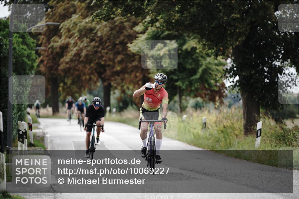 30.08.2026 - Elbe Triathlon Hamburg Michael Burmester http://msf.ph/oto/10069227 30.08.2026 09:40:07 Radfahren 466, 576, 617, 628, 643 meine-sportfotos.de