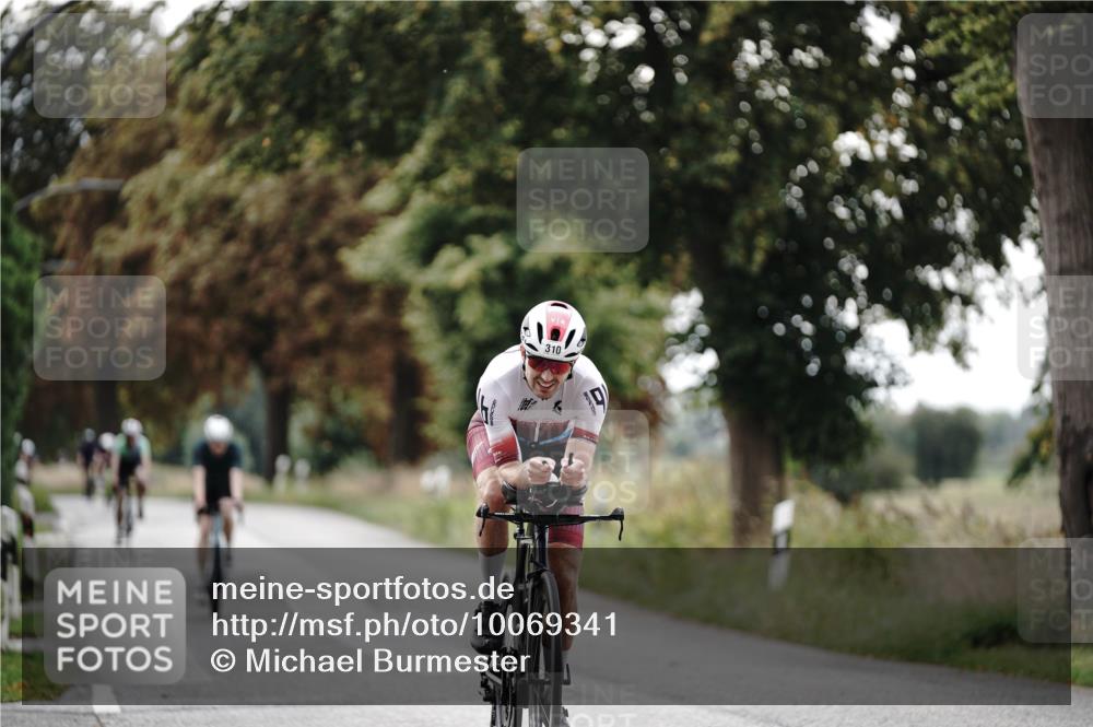 30.08.2026 - Elbe Triathlon Hamburg Michael Burmester http://msf.ph/oto/10069341 30.08.2026 09:41:32 Radfahren 287, 310, 513, 626, 880 meine-sportfotos.de