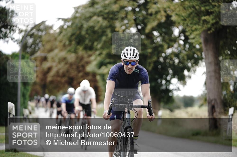 30.08.2026 - Elbe Triathlon Hamburg Michael Burmester http://msf.ph/oto/10069437 30.08.2026 09:42:21 Radfahren 357, 417, 503, 506, 607, 631, 665, 689, 697, 698 meine-sportfotos.de