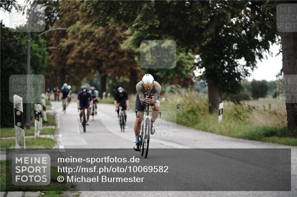 30.08.2026 - Elbe Triathlon Hamburg Michael Burmester http://msf.ph/oto/10069582 30.08.2026 09:43:31 Radfahren 249, 264, 624, 641, 647, 780, 863 meine-sportfotos.de