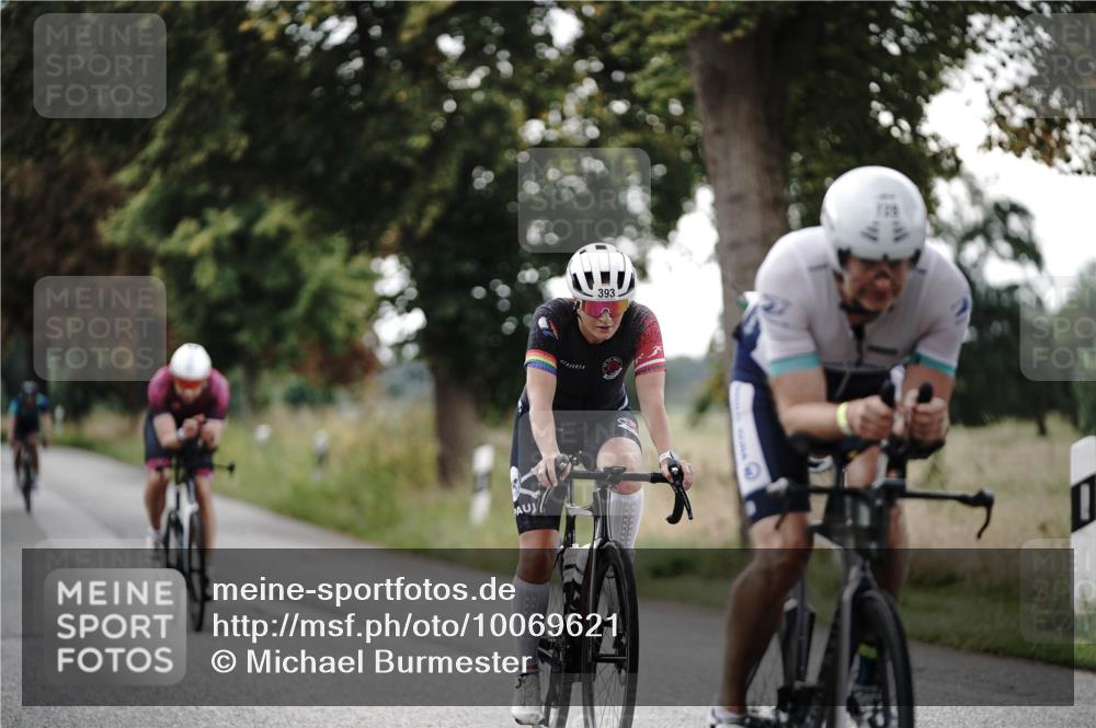 30.08.2026 - Elbe Triathlon Hamburg Michael Burmester http://msf.ph/oto/10069621 30.08.2026 09:44:01 Radfahren 302, 393, 433, 638, 728, 879, 950 meine-sportfotos.de