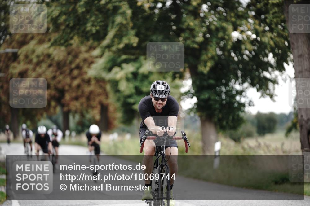 30.08.2026 - Elbe Triathlon Hamburg Michael Burmester http://msf.ph/oto/10069744 30.08.2026 09:45:00 Radfahren 274, 452, 495, 636, 664, 769, 864 meine-sportfotos.de