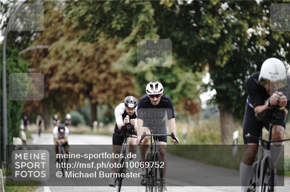 30.08.2026 - Elbe Triathlon Hamburg Michael Burmester http://msf.ph/oto/10069752 30.08.2026 09:45:03 Radfahren 274, 452, 495, 664, 769 meine-sportfotos.de