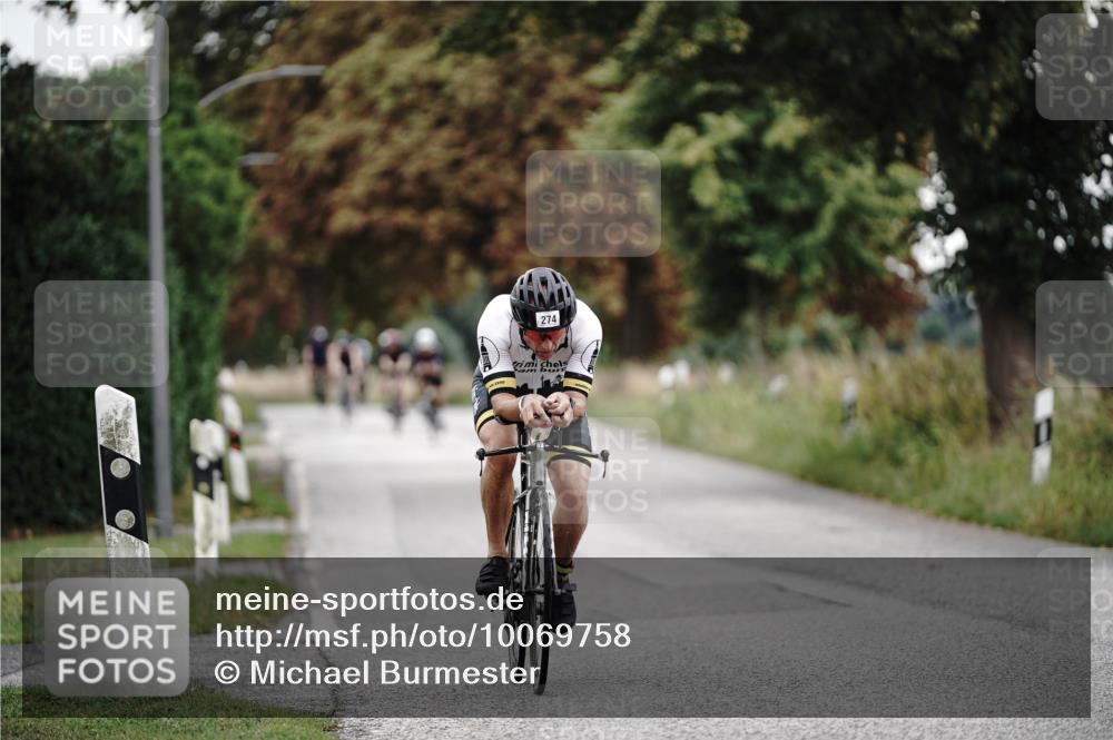 30.08.2026 - Elbe Triathlon Hamburg Michael Burmester http://msf.ph/oto/10069758 30.08.2026 09:45:05 Radfahren 274, 495, 664, 769, 798 meine-sportfotos.de