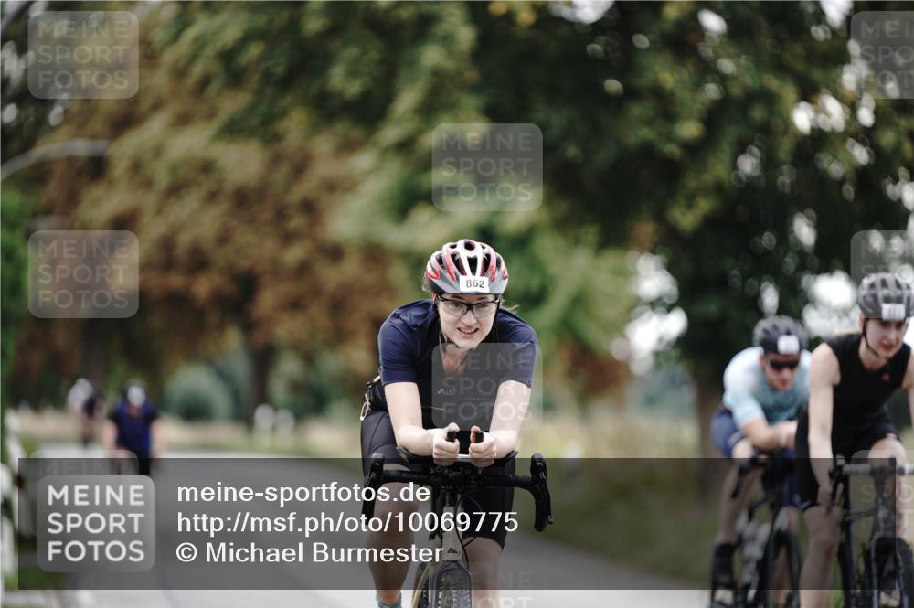 30.08.2026 - Elbe Triathlon Hamburg Michael Burmester http://msf.ph/oto/10069775 30.08.2026 09:45:14 Radfahren 508, 764, 798, 827, 862 meine-sportfotos.de
