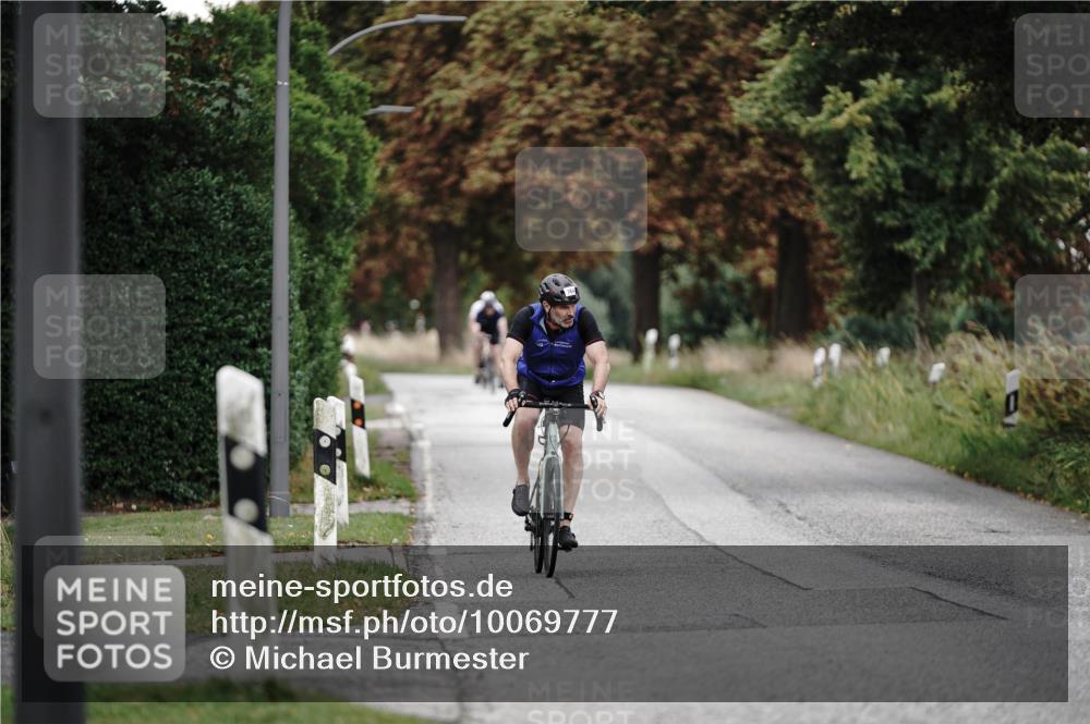 30.08.2026 - Elbe Triathlon Hamburg Michael Burmester http://msf.ph/oto/10069777 30.08.2026 09:45:16 Radfahren 508, 764, 827, 862 meine-sportfotos.de