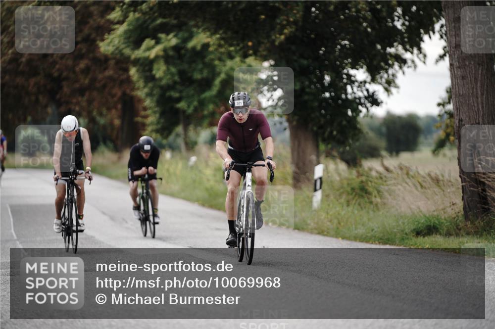 30.08.2026 - Elbe Triathlon Hamburg Michael Burmester http://msf.ph/oto/10069968 30.08.2026 09:51:03 Radfahren 492, 525, 584, 660, 696, 775 meine-sportfotos.de