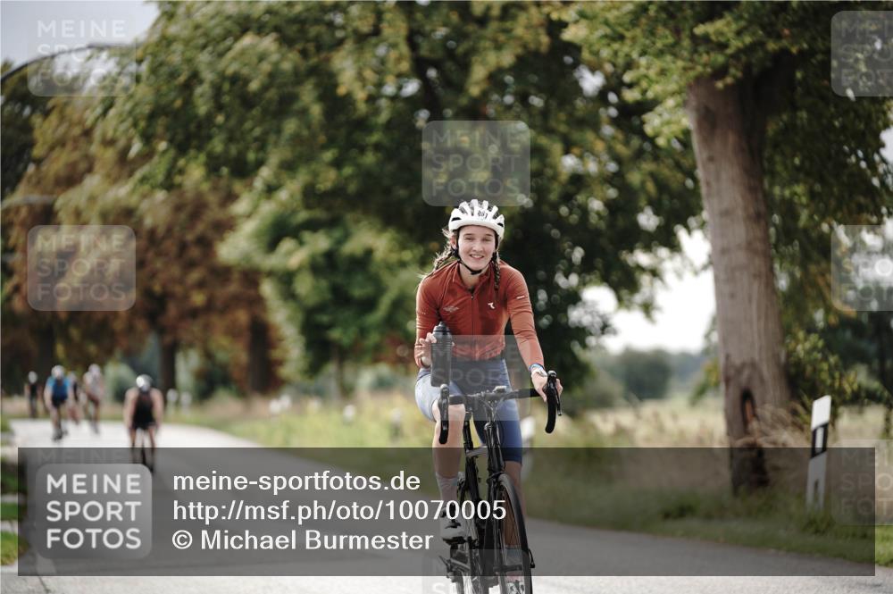 30.08.2026 - Elbe Triathlon Hamburg Michael Burmester http://msf.ph/oto/10070005 30.08.2026 09:51:25 Radfahren 436, 736, 860, 861 meine-sportfotos.de
