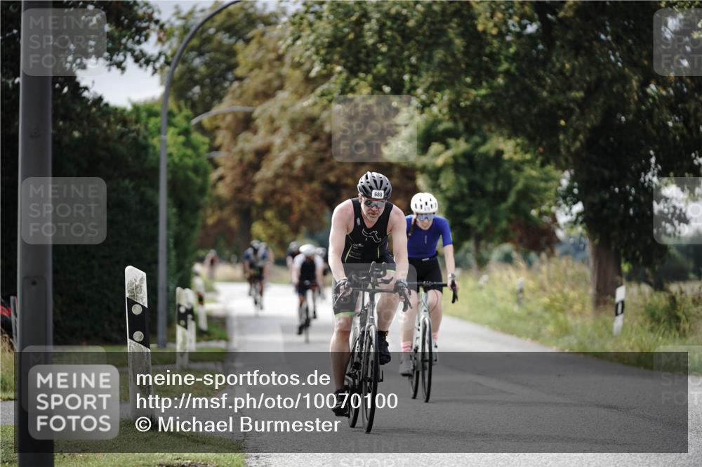 30.08.2026 - Elbe Triathlon Hamburg Michael Burmester http://msf.ph/oto/10070100 30.08.2026 09:52:10 Radfahren 470, 504, 512, 680, 716, 876 meine-sportfotos.de